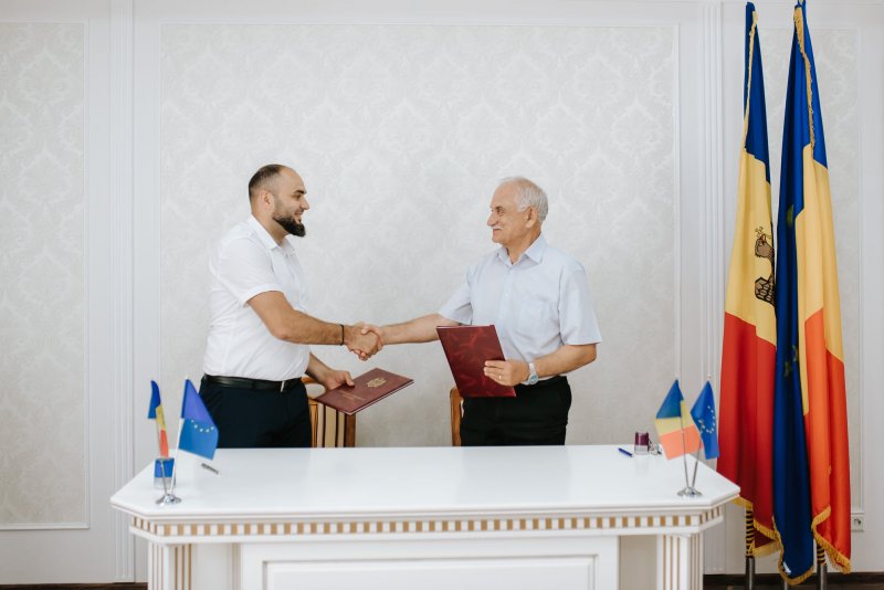 Primăria orașului Sîngera și Zona Metropolitana Botoșani, Romania, au semnat un Acord de Parteneriat