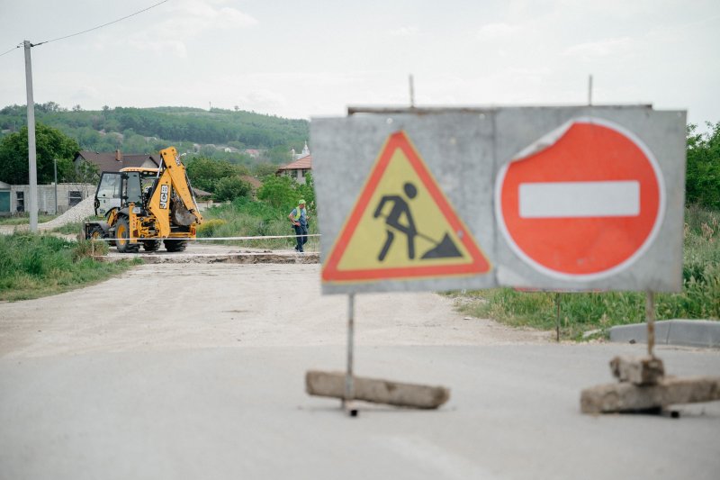 Lucrări de reparație capitală a tronsonului de drum din str. Fîntîna Schinului și lucrările de reparație capitală a str. Miorița